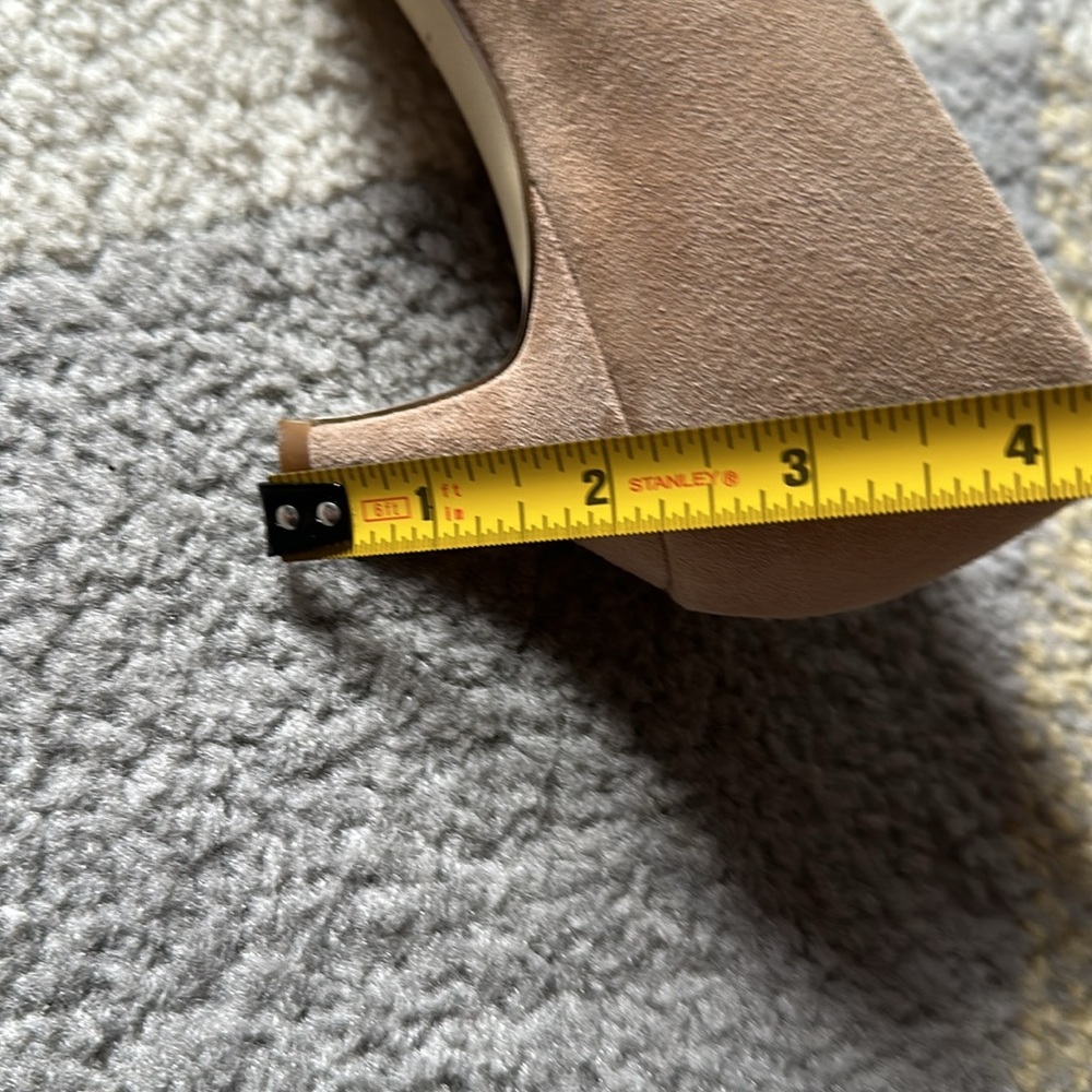 J. Crew Nude/Tan Pointed Toe Heels - Picture 5 of 5